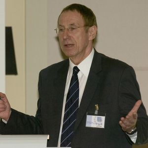 Unter den prominenten Geburtstagsgästen war auch Michael Kaack, Urgestein der deutschen Distribution.
