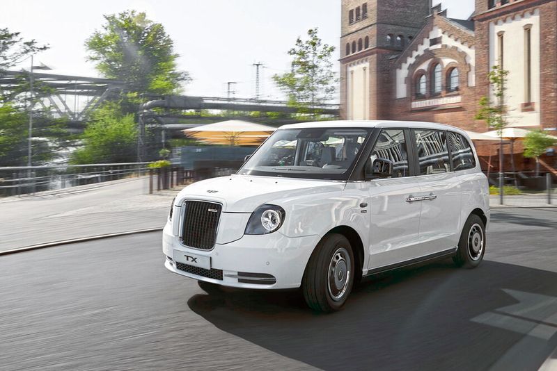 Seit Juli 2020 offiziell im Portfolio der Markötter-Gruppe aus Bielefeld: die Produkte von LEVC, zunächst speziell das TX Shuttle. (Bild: LEVC)