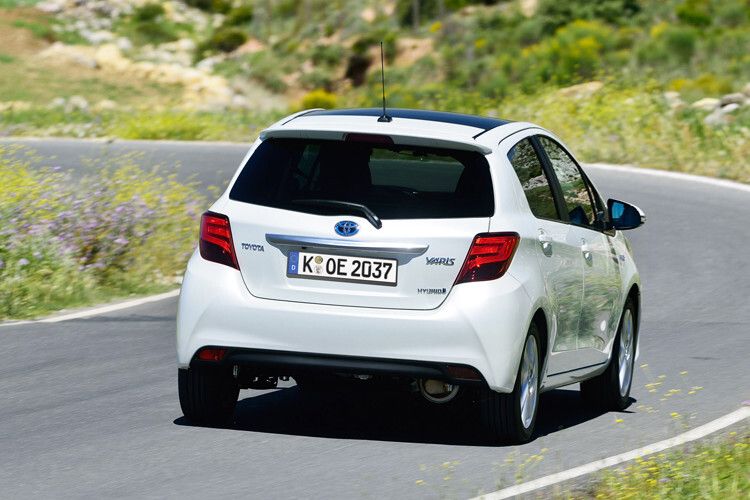 Optimiert wurde der 51 kW/69 PS starke 1,0-Liter-Einstiegs-Benziner, der sich laut Hersteller mit einem Normverbrauch von 4,1 Litern pro 100 Kilometer begnügt (95 g CO2/km). (Foto: Toyota)