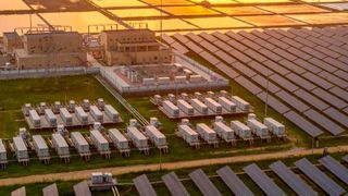 IRENA finds that 24/7 renewable systems—combining solar, wind, storage and flexible resources—can deliver firm power at lower cost than fossil fuels, accelerating the clean energy transition. (Source: IRENA)