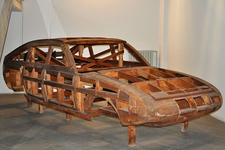 So entstanden früher die Fahrzeugmodelle bei Pininfarina. Inzwischen hat sich die italienische Designmanufaktur der Zeit angepasst: ... (Foto: Thomas Günnel)