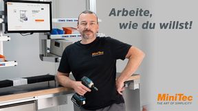 MiniTec-Arbeitsplätze lassen sich an die individuellen Wünsche der Mitarbeiter anpassen – und jederzeit wieder verändern.  (Bild: MiniTec)
