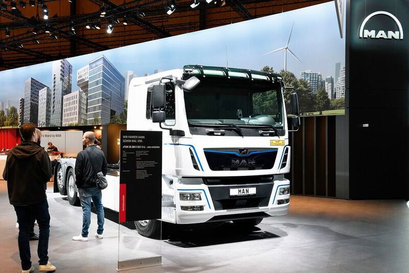 MAN Trucks & Bus Deutschland stellte vor allem den emissionsfreien innerstädtischen Verteilerverkehr und die Logistik in urbanen Gebieten in den Fokus. (MAN)