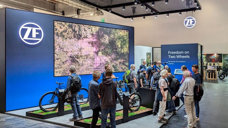 Das wollen sich die anderen Zulieferer nicht länger anschauen. ZF und ... (Bild: Rosenow – VCG)