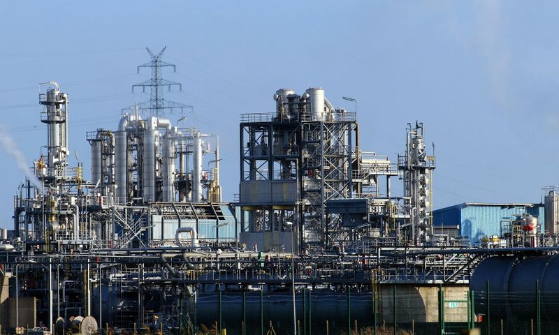 Platz 9: Industrie mit 11% Burn-Out-Risiko (4% gering, 3% mittel und 4% hoch) Weitere interessante Beiträge zum Thema Burn-Out:- So zaubern Sie den Burnout weg  - Angst vor Burn-Out in Kunststoffindustrie weit verbreitet  - Studie belegt: Erhöhte Burnout-Gefahr bei Projektmanagern - Balance statt Burnout (Bild: 127071 (gemeinfrei))