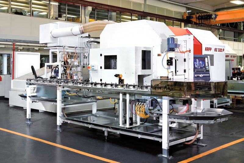 Bild 3: Maschinenkonzept KX 300 P als Ringlader mit einer Werkstückspindel und integriertem Beladesystem. (Bild: Kapp)