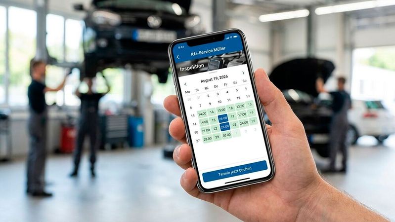 Laut der Studie hinkt das digitale Angebot der Werkstätten den Wünschen der Autofahrer hinterher.(Bild:  KI-generiert)