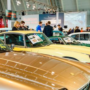 Besonders begehrt waren Old- und Youngtimer bis zu einem Ausrufpreis von 20.000 Euro.(Bild:  Classicbid)