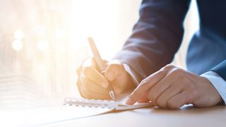 Die elektronische Signatur ist weder besonders kompliziert, noch besonders aufwendig in der Umsetzung, eröffnet jedoch gerade öffentlichen Verwaltungen völlig neue Geschäftsprozesse (Bundesdruckerei)