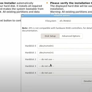 Der Proxmox-Installer bietet ZFS mit RAID 1 direkt bei der Einrichtung an und veranschaulicht die enge Verzahnung von Pool-Layout und Erstinstallation auf NVMe-Disks.(Bild:  Joos)