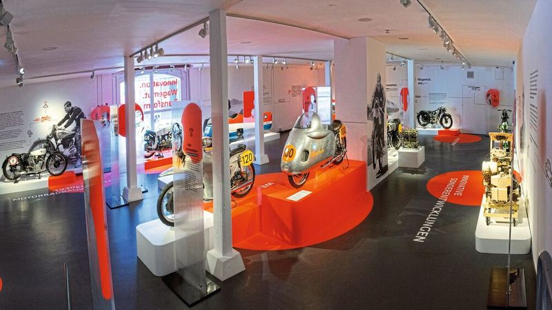 Auf die Besucher des Deutschen Zweirad- und NSU-Museums Neckarsulm warten mehr als 100 NSU-Exponate.  (Bild: Audi AG)