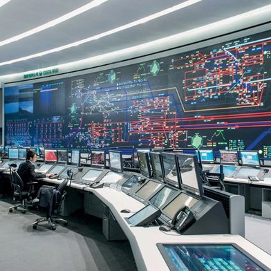 Die State Grid Corporation of China betreibt ein Netz von Leitstellen und Kontrollzentren, um die Stromversorgung für über 1,1 Milliarden Menschen in China zu sichern. (Bild: State Grid Corp.)