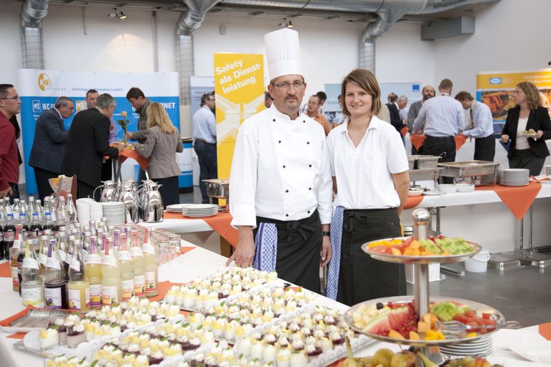 Das Cateringteam lieferte wieder allen Grund, sich auf die Mittagspause zu freuen. (D. Vogt, Vogel Business Media)