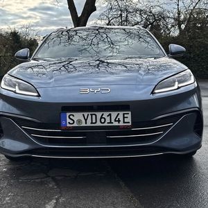 Der BYD Seal 6 DM-i Touring ist ein Kombi, der für verschiedene Zielgruppen interessant sein kann.(Bild:  Achter – VCG)