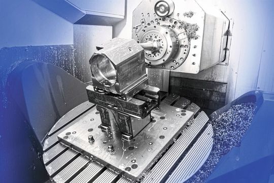 In Arbeitstische eingefügte Nullpunktbolzen kenzeichnen das flexibel und schnell rüstbare Nullpunktspannsystem «Solidbolt».(Bild:   Heinrich Kipp Werke GmbH & Co. KG)