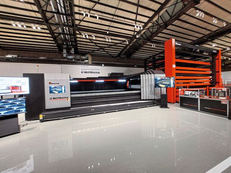 Impressionen des Amada Global Innovation Center (AGIC) in Isehara (Japan). (Bild: VCG/Finus)