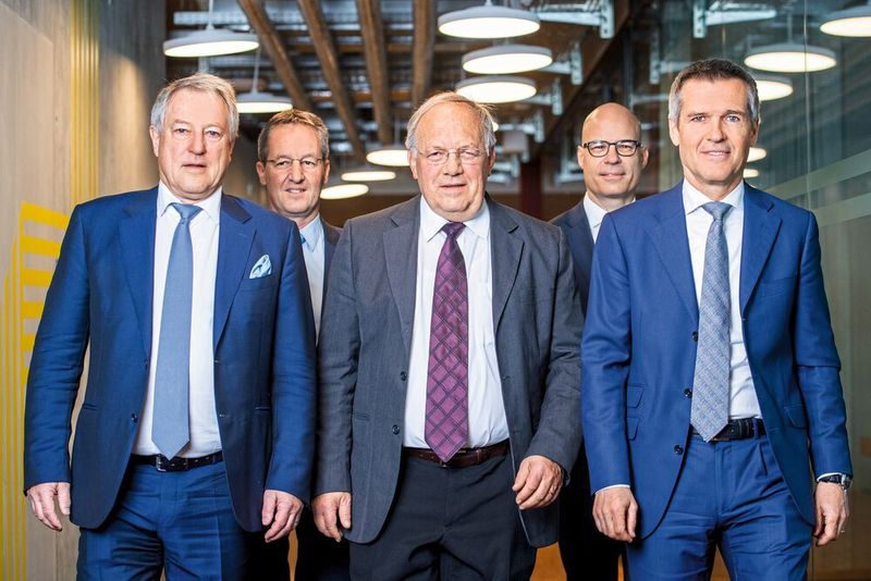 Die Köpfe des Swiss Entrepreneurs Foundation: Urs Berger, Peter Stähli, Johann Schneider-Ammann, Didier Denat und Lukas Gähwiler (von links). (Dominic Bruegger / Swiss Entrepreneurs Foundation)