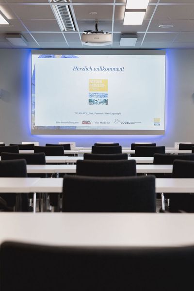 Alles  ist gerichtet (Bild: Bausewein)