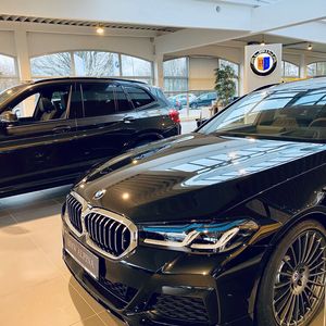 Die exklusiven und individuellen Fahrzeuge sind für den Händler sehr lukrativ.(Bild:  May & Olde)