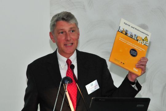 Rüdiger Semper, TAK-Geschäftsführer, informierte über neue Seminare der Akademie des Deutschen Kfz-Gewerbes. (Archiv: Vogel Business Media)