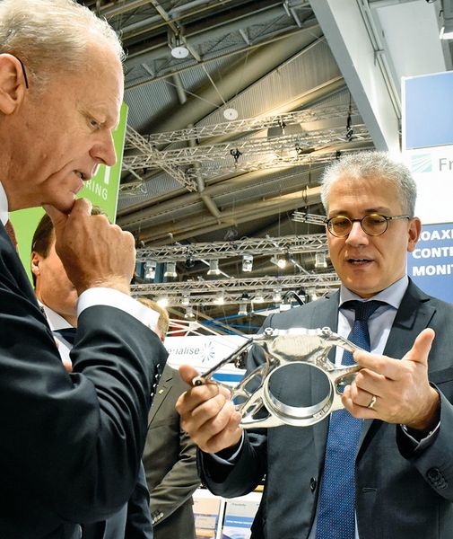 Wie Teile noch lastgerechter, ressourcenschonender und dennoch leichter zu fertigen sind, wird auch auf der Formnext 2016 wieder ein viel diskutiertes Thema sein. (Mesago)