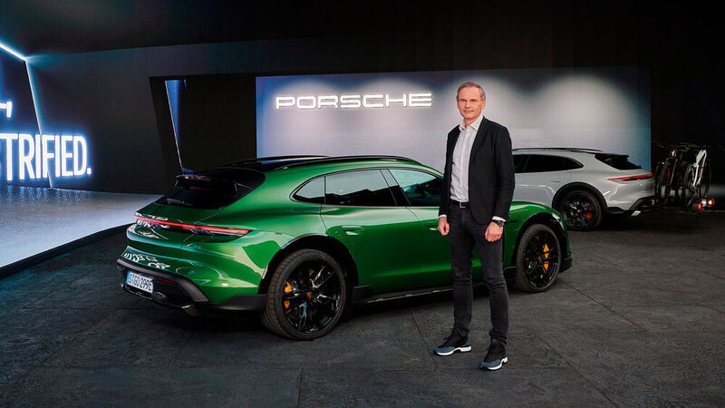 Porsche-Chef Oliver Blume bei der digitalen Weltpremiere. (Porsche)