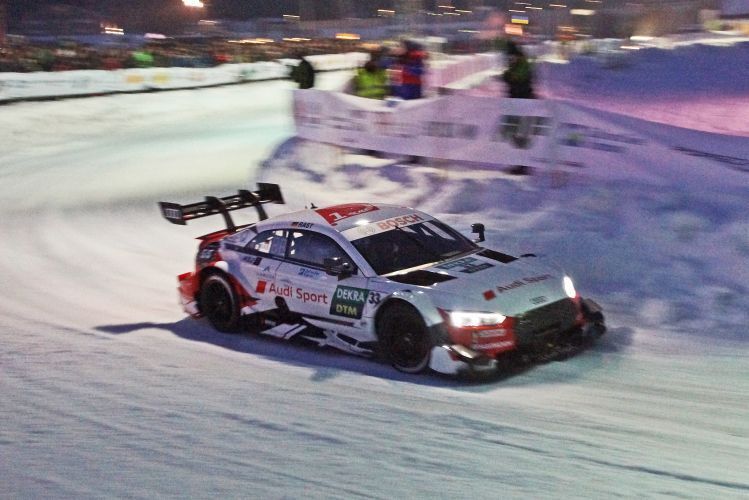 Ungewöhnlicher Gast auf einer Eisrennbahn: ein DTM-Audi RS 5. (Matthias Knödler)