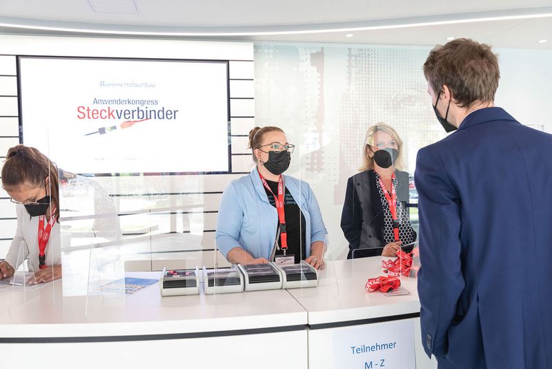 Steckverbinder: Impressionen vom 15. Anwenderkongress Steckverbinder im Würzburger VCC 2021. (Bild: VCG/Stefan Bausewein)