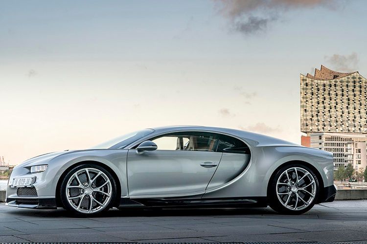 Aus den 16 Zylindern schöpft der Chiron 1.500 PS. (Bugatti)