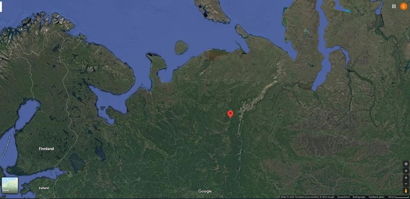 -58,1 °C – 31.12.1978 Ust-Schtschuger, Russland, Europa  Der europäische Kälterekord liegt in Ust-Schtschuger im Ural-Vorland. Dort zeigte das Thermometer Silvester 1978 einen Wert von 58 Grad Celsius unter Null. Zählt man die Wetterstation North Ice im dänischen Außengebiet Grönlands noch zu Europa, liegt der Kälterekord allerdings dort: -66,1 °C maß die Station am 9. Januar 1954.     Hier geht es zurück zum Begleitartikel dieser Bildergalerie: Die tiefsten Temperaturen der Welt

Quelle: Minus 89,2 Grad: Das sind die weltweiten Kälterekorde  (Google, Terra Metrics, Kartendaten 2020)