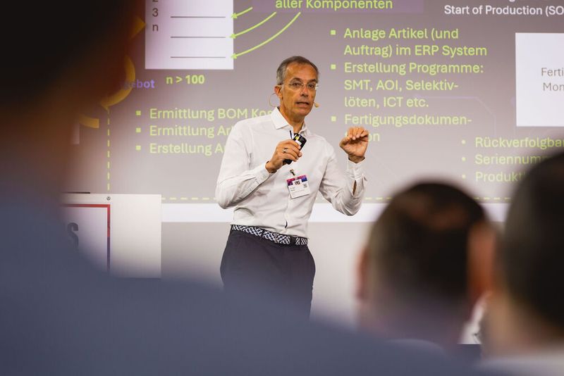 Impressionen vom 24. Würzburger EMS-Tag: Im Mittelpunkt standen aktuelle Branchenthemen, praxisnahe Impulse und insbesondere der persönliche Austausch innerhalb der EMS-Community. (Bild: Stefan Bausewein)
