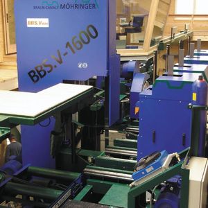 Bild 1: Unterschiedliche Durchsatzmengen, zusätzliche Aufbereitungsstationen sowie individuelle Rahmenbedingungen schließen es aus, dass zwei vollständig baugleiche Sägeanlagen das Werk verlassen.