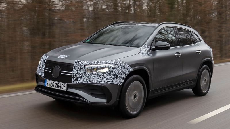Mit dem EQA bringt Mercedes sein Einsteiger-E-Mobil. (Bild: Benjamin Bessinger)