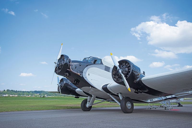 Bei der Junkers Ju 52 handelte es sich um ein Frachtflugzeug, das in Gegenden mit schlechter Infrastruktur grosse Frachtmengen befördern sollte ... (Aissa Tripodi)