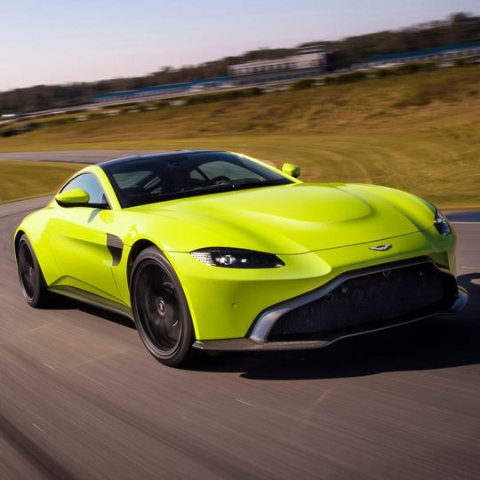 Aston Martin hat im ersten Quartal einen Verlust von fast 120 Millionen Pfund eingefahren.(Bild:  Aston Martin)