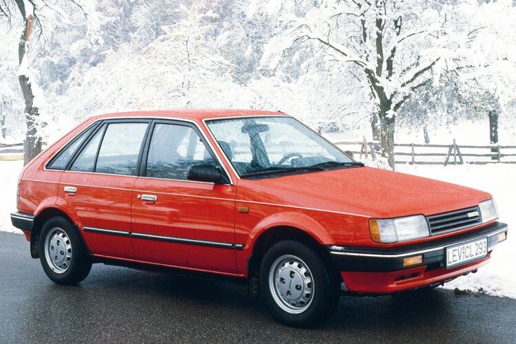 Neu-Oldie: Auch der Mazda 323 feiert im kommenden Jahr seinen 30. Geburtstag. (Foto: Mazda)