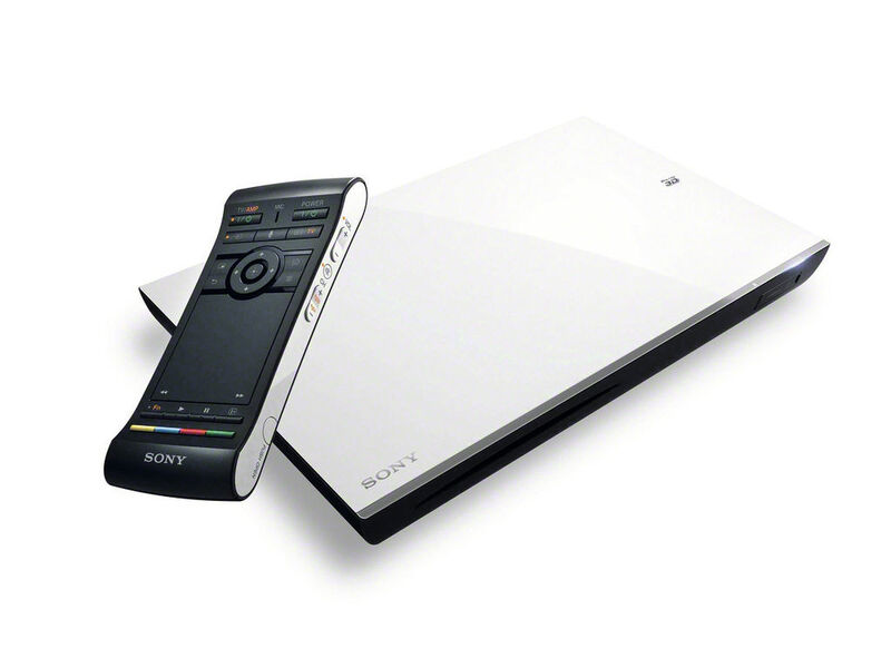 Passend zum Fernsehprogramm nach Webinhalten suchen: mit dem Blu-ray-Player NSZ-GP9 von Sony kein Problem. (Archiv: Vogel Business Media)