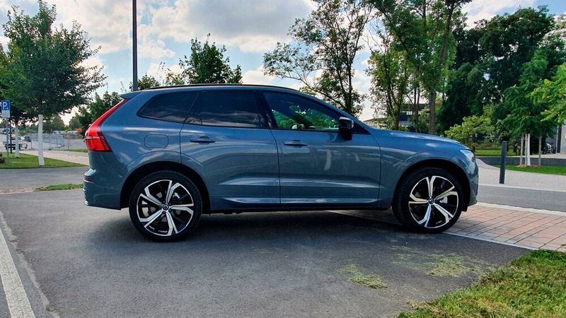 Auch neue Felgen und Lackierungen hat Volvo seinem Bestseller gegönnt. (Bild: Mauritz/»kfz-betrieb«)