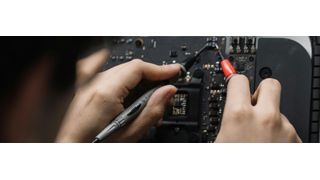 Aktuell sind 12.000 Stellen in der Elektro- und Digitalindustrie als offen gemeldet. (Bild: frei lizenziert)