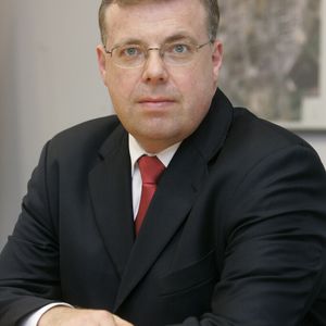 „Für uns als Unternehmen bedeutet Nachhaltigkeit, dass wir die Notwendigkeit sehen, den langfristig angelegten, wirtschaftlichen Erfolg mit den ökonomischen, ökologischen und sozialen Bedürfnissen der Gesellschaft in Einklang zu bringen und diese Vorgabe bei allen Projekten zu berücksichtigen.“ 