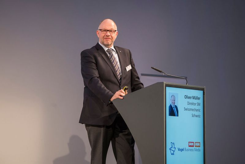 Oliver Müller, Direktor Swissmechanic beschäftigte sich in seinem Refera mit der Frage wie wweit Lean Manufacturing gehen soll. (Thomas Entzeroth)