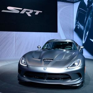 Die maskuline Schlange mit 8,4-Liter-V10 und 650 PS läuft 2017 aus.