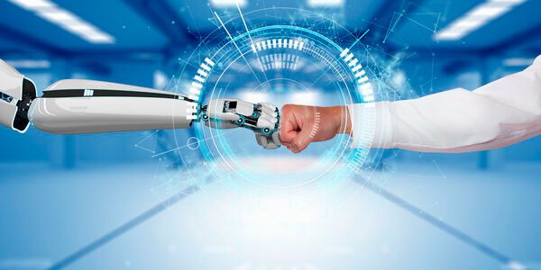 Bei vielen modernen Technologien liegt der Maschinen- und Anlagenbau vorn – nur bei der Künstlichen Intelligenz liegt er im Mittelfeld. (Bild:  ©Alexander Limbach, stock.adobe.com)