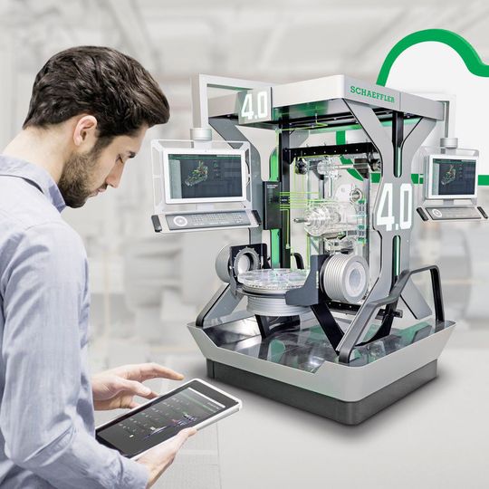 Kognitive Technologien von IBM werden helfen, Schaefflers Industrie-4.0-Strategie für Werkzeugmaschinen weiterzuentwickeln und die OEE (Overall Equipment Efficiency) zu verbessern.(Bild:  Schaeffler)