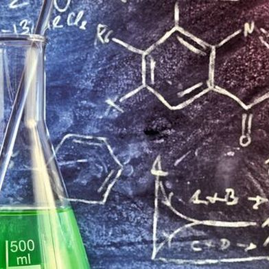 Die GDCh bringt jährlich eine Statistik zum Chemiestudium heraus (Symbolbild). (Bild: ©Davizro Photography - stock.adobe.com)