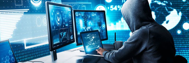 Wer langfristig am Markt agieren will, muss sich immer mehr an den Anforderungen orientieren, die schon heute für KRITIS-Unternehmen und -Behörden gelten. Wer langfristig am Markt agieren will, muss sich immer mehr an den Anforderungen orientieren, die schon heute für KRITIS-Unternehmen und -Behörden gelten.