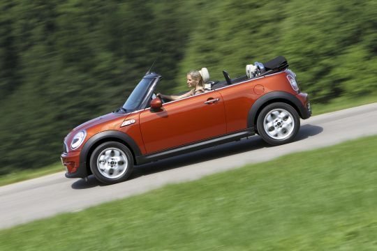 Das Mini Cabrio ist nun ebenfalls mit Dieselmotor zu haben. (Archiv: Vogel Business Media)