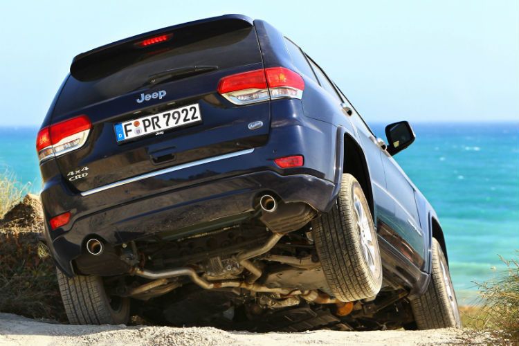 Die Offroadqualitäten des Grand Cherokee können sich sehen lassen: Je nach Modellvariante ist das SUV mit drei verschiedenen Vierradantriebssystemen ausgestattet. (Foto: Jeep)
