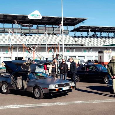 Zum dritten Mal finden in diesem Jahr die „Dekra Klassik Tage“ statt. Hier dreht sich wieder alles run um historische Pkw, Nutzfahrzeuge, Motorräder und Traktoren. (Bild: Dekra)