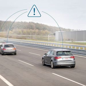 Intelligenter Mobilfunk sorgt für Entspannung und kann helfen, kritische Fahrsituationen zu entschärfen, noch bevor daraus womöglich Unfälle werden.